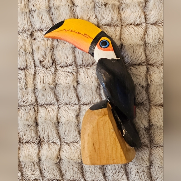 Wooden Toucan - Picture 3 of 4
